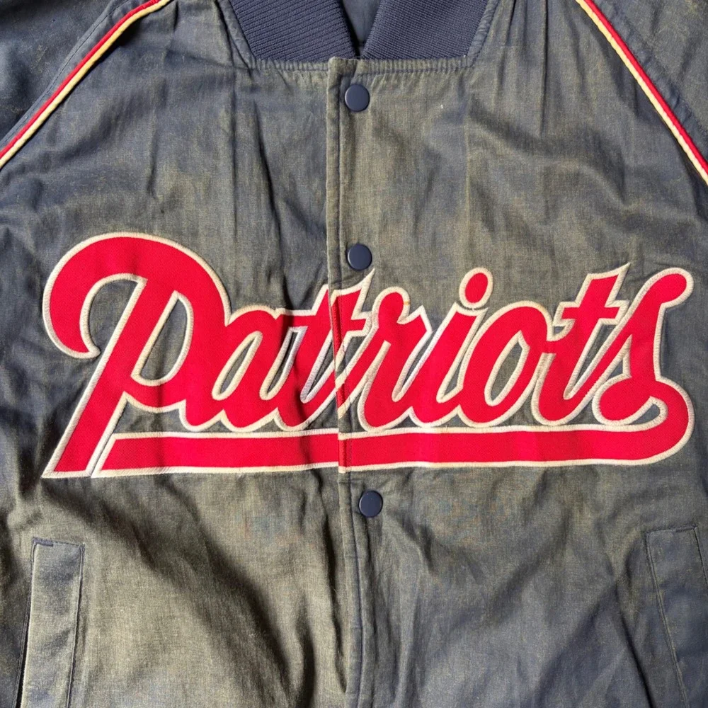 Vintage Majestic New England Patriots Bomber Jacket Navy Blue Distressed Mens L